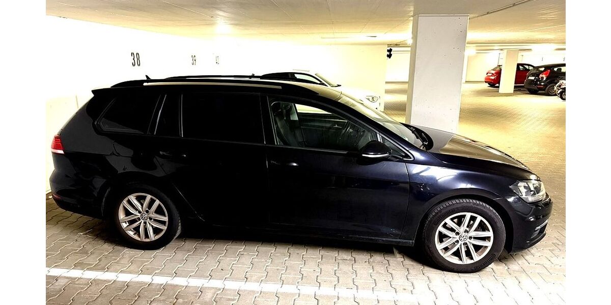 VW Golf 230.000 km 8.995 &euro; Memmingen 87700