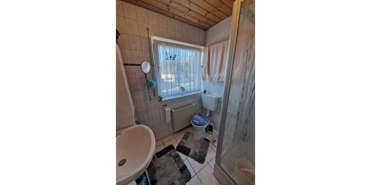 Etagenwohnung Kreuztal Ferndorf - 4 Zimmer, 102 m&sup2;, 290.000&euro; | Angebot:25387827