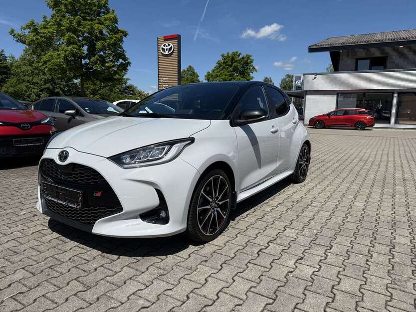Toyota Yaris 23.000 km 21.990 € Landsberg am Lech 86899