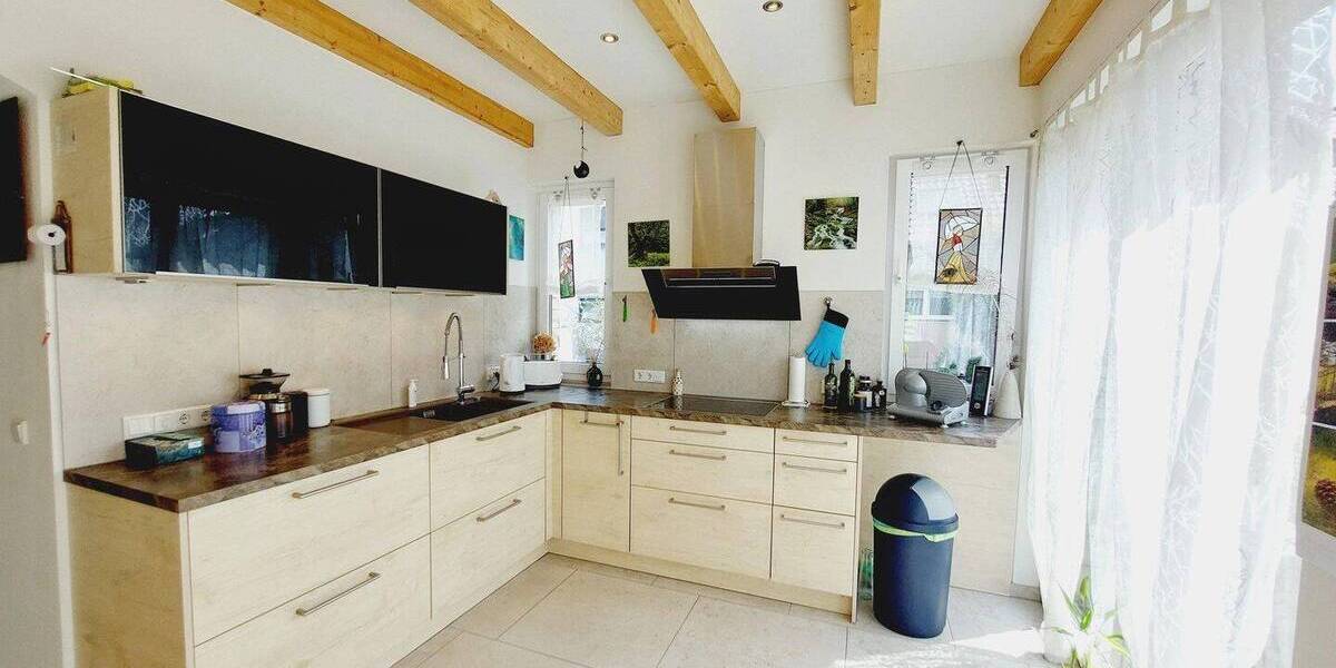 Repräsentatives Architektenhaus, das höchsten Wohnkomfort und nachhaltige Energieeffizienz vereint 6 zimmer