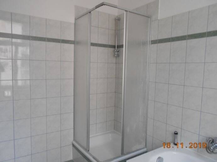 Etagenwohnung Plauen Stadtmitte - 4 Zimmer, 95 m&sup2;, 72.000&euro; | Angebot:26723147