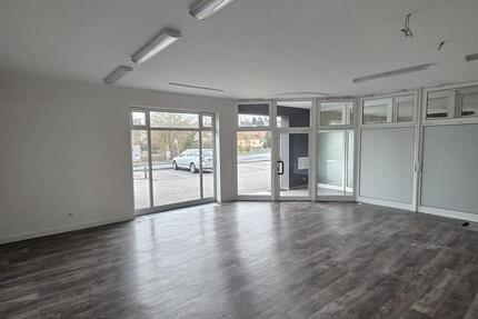 Gewerbeobjekt Künzell - 850&euro; | Angebot:26385444