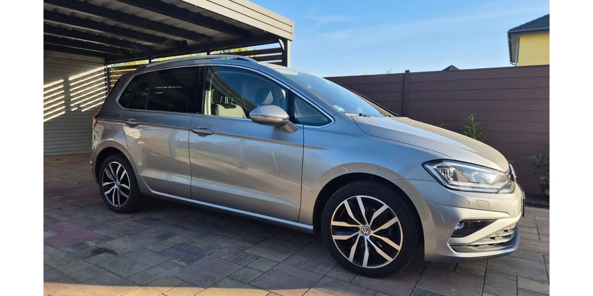 VW Golf Sportsvan 56.800 km 15.990 &euro; Blankenfelde-Mahlow 15827