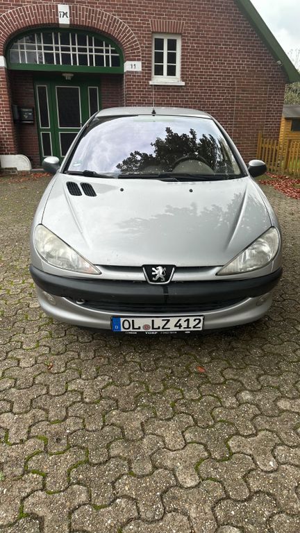 Peugeot 206 229.900 km 800 € Bad Zwischenahn 26160