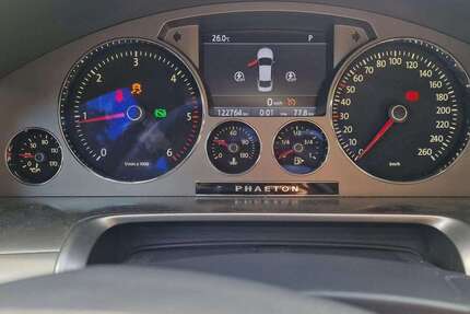 VW Phaeton 122.000 km 13.500 &euro; Bielefeld, Stadt 33602