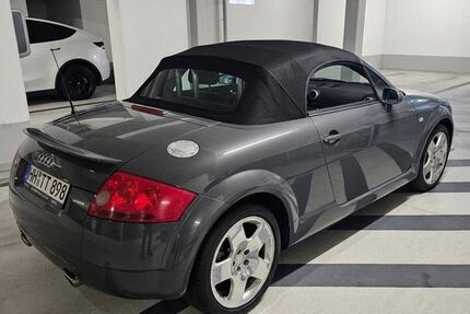 Audi TT 110.772 km 10.500 &euro; Hamburg 22765