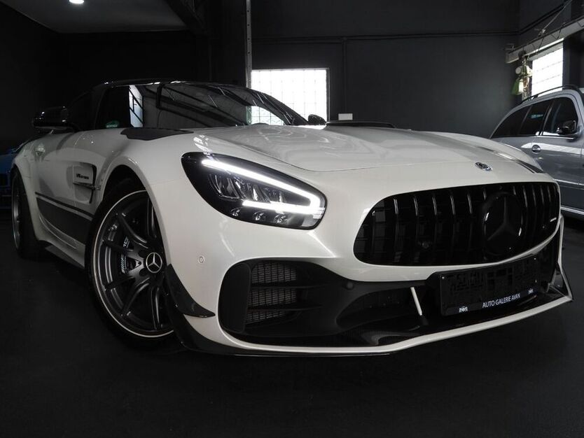 AMG GT R