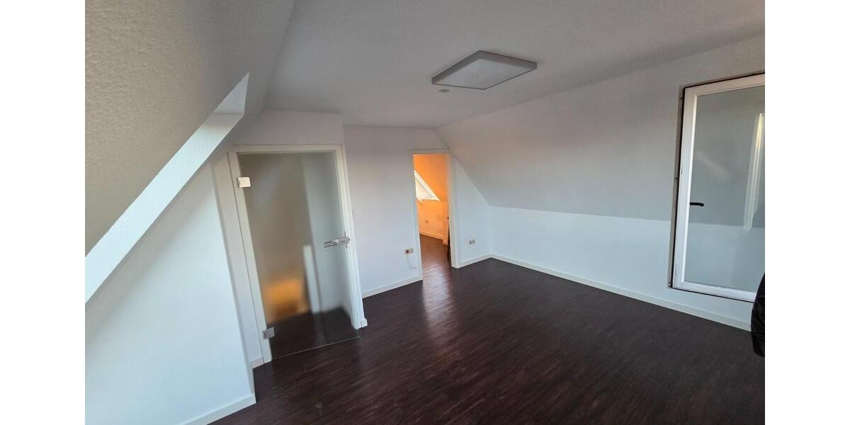 Maisonettenwohnung Nümbrecht - 3 Zimmer, 102 m&sup2;, 825&euro; | Angebot:24847618