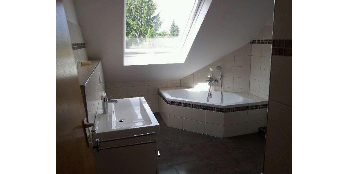 Dachgeschoßwohnung Duderstadt - 3 Zimmer, 84 m&sup2;, 178.000&euro; | Angebot:27298184