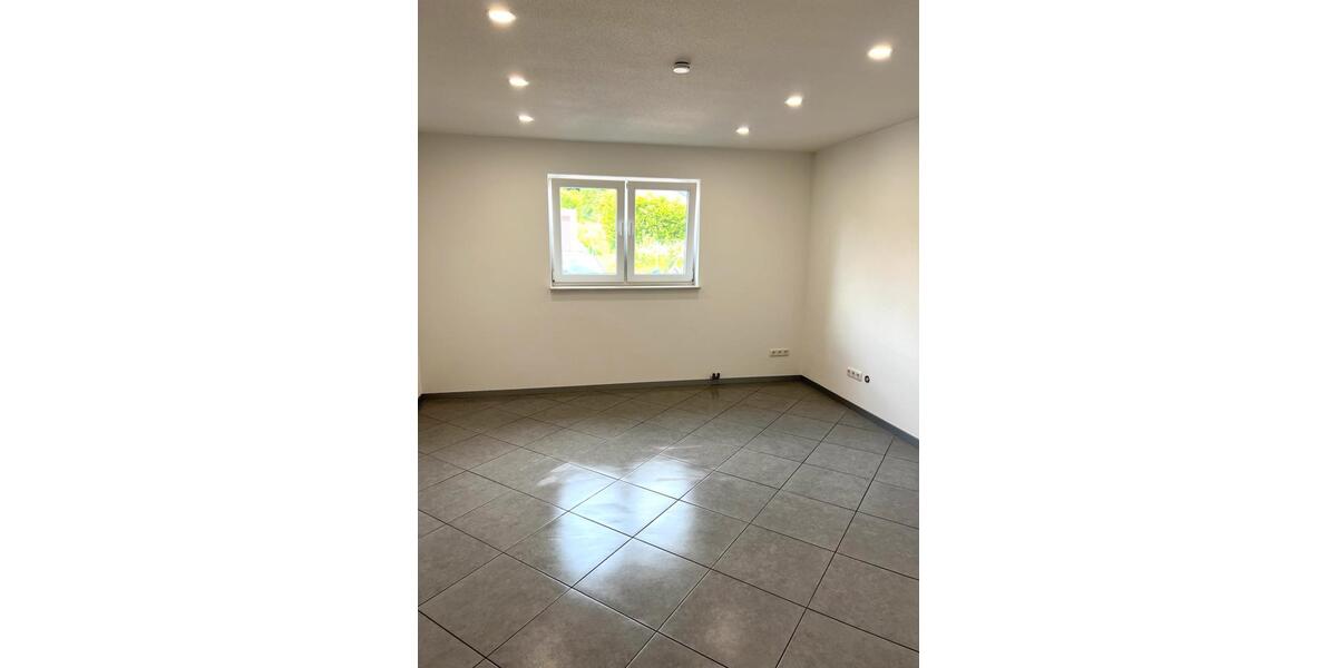 Erdgeschoßwohnung Frankenberg (Eder) - 1 Zimmer, 67 m&sup2;, 750&euro; | Angebot:26533071