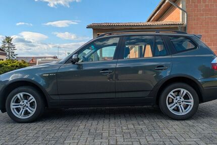 BMW X3 179.400 km 3.500 € Schrecksbach - Röllshausen 34637