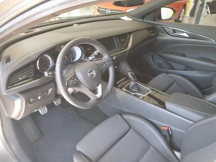 Opel Insignia B ST