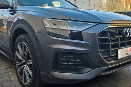 Audi Q8 71.567 km 75.900 € Essen 45133