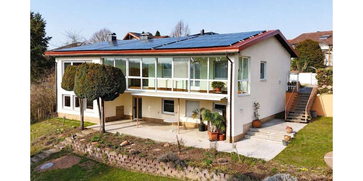 Einfamilienhaus Hüttenberg - 6 Zimmer, 281 m&sup2;, 498.000&euro; | Angebot:25975898