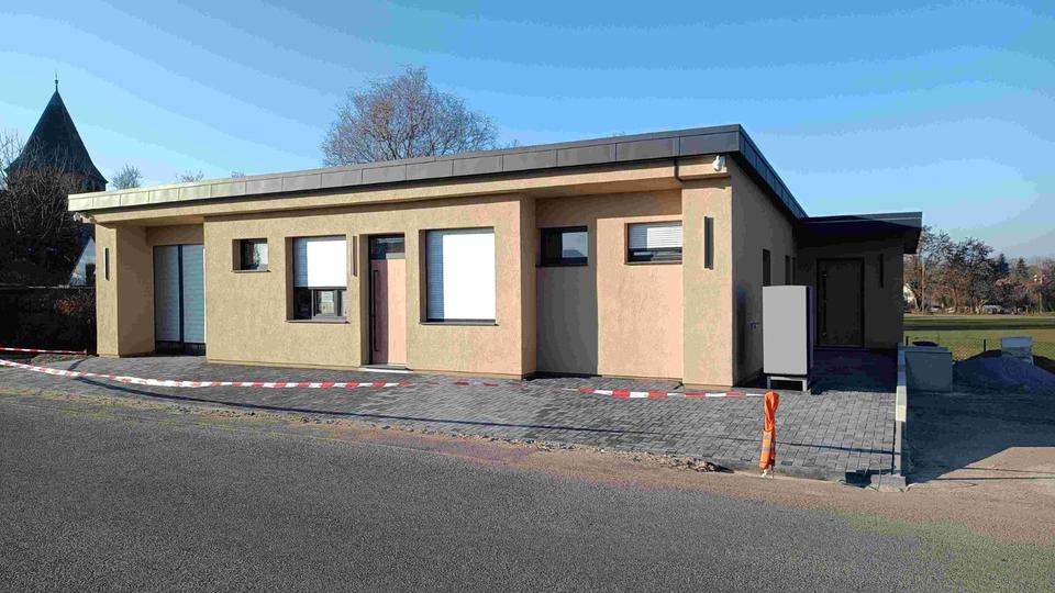 Familienfreundliches Einfamilienhaus mit Garten und Stellplätzen 4 zimmer