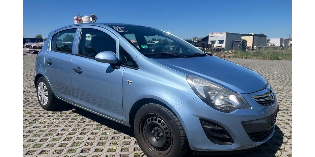 Opel Corsa 86.214 km 3.999 &euro; Mittenwalde 15749