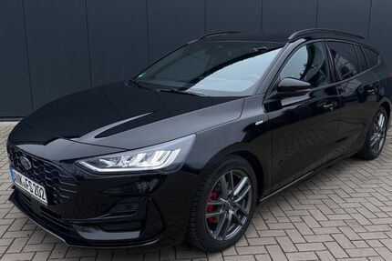 Ford Focus 7.500 km 30.990 &euro; Neubrandenburg 17036