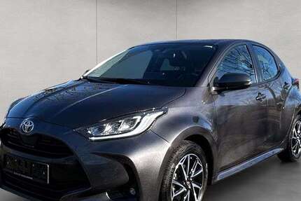 Toyota Yaris 50.000 km 14.990 &euro; Karlsruhe 76227