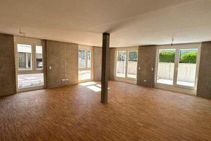 Wohnung Kitzingen Etwashausen - 2 Zimmer, 87 m&sup2;, 800&euro; | Angebot:25673737