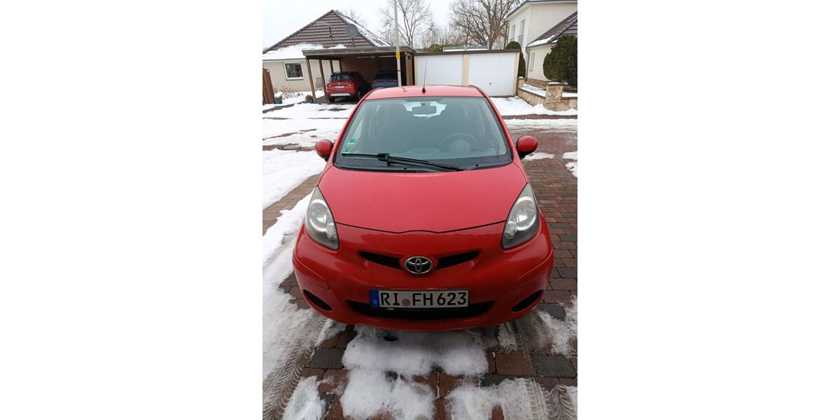 Toyota Aygo (X) 110.240 km 3.200 &euro; Lauenhagen 31714