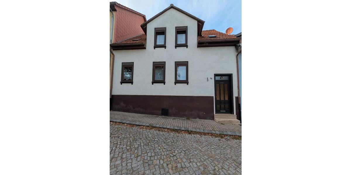 Reihenhaus Bad Langensalza - 5 Zimmer, 110 m&sup2;, 95.000&euro; | Angebot:26592114