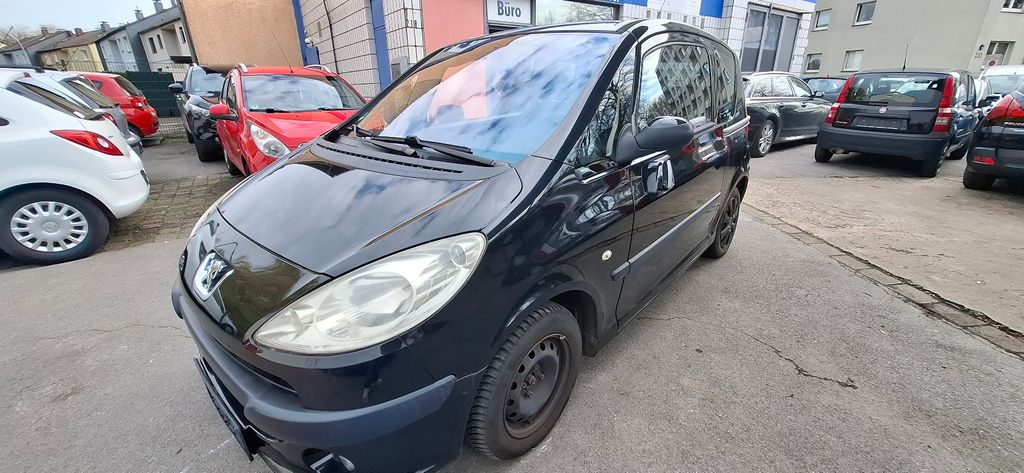 Peugeot 1007 83.300 km 1.990 &euro; Dortmund 44339