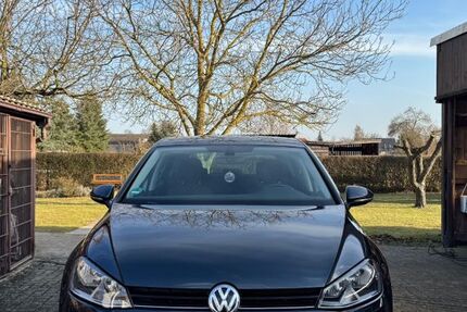VW Golf 71.000 km 12.000 &euro; Gusow-Platkow 15306