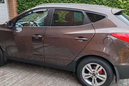 Hyundai ix35 108.000 km 9.000 € Bad Lippspringe 33175