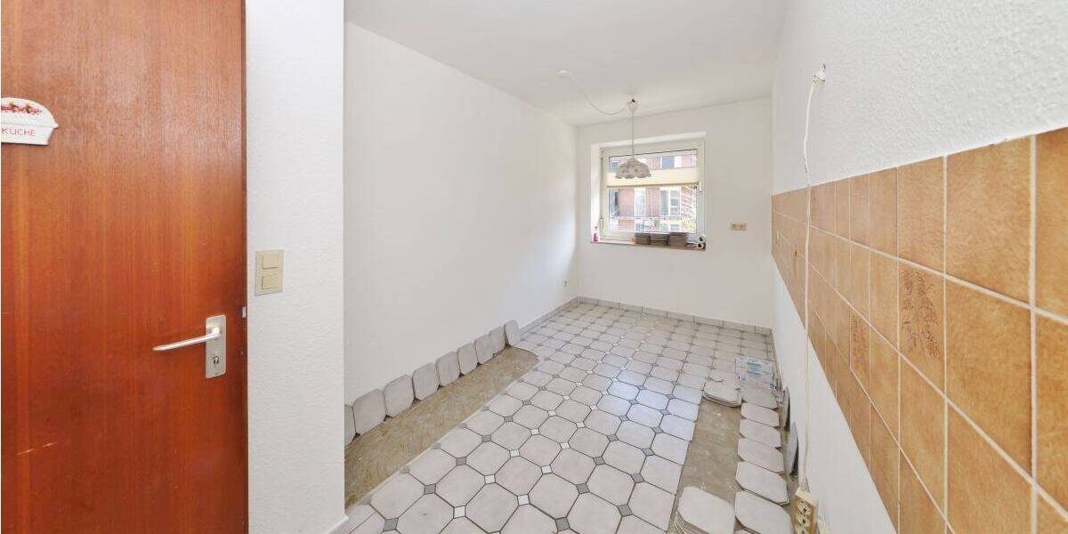 Etagenwohnung Wilhelmshaven Innenstadt - 3 Zimmer, 100 m&sup2;, 155.000&euro; | Angebot:26825637
