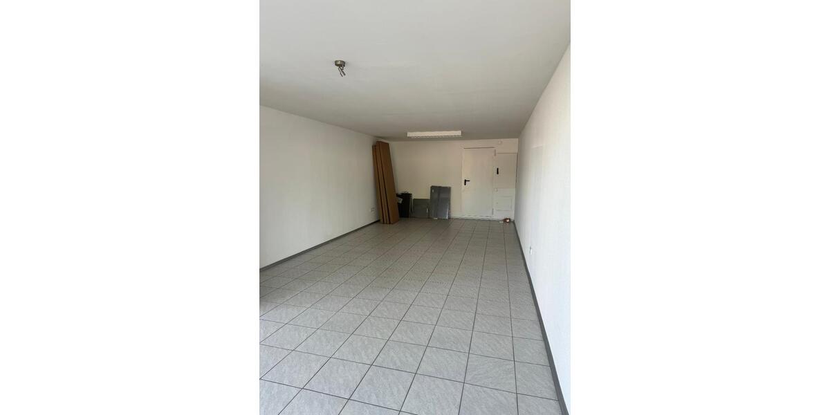 Gewerbeobjekt Dinslaken Hiesfeld - 985&euro; | Angebot:25871778