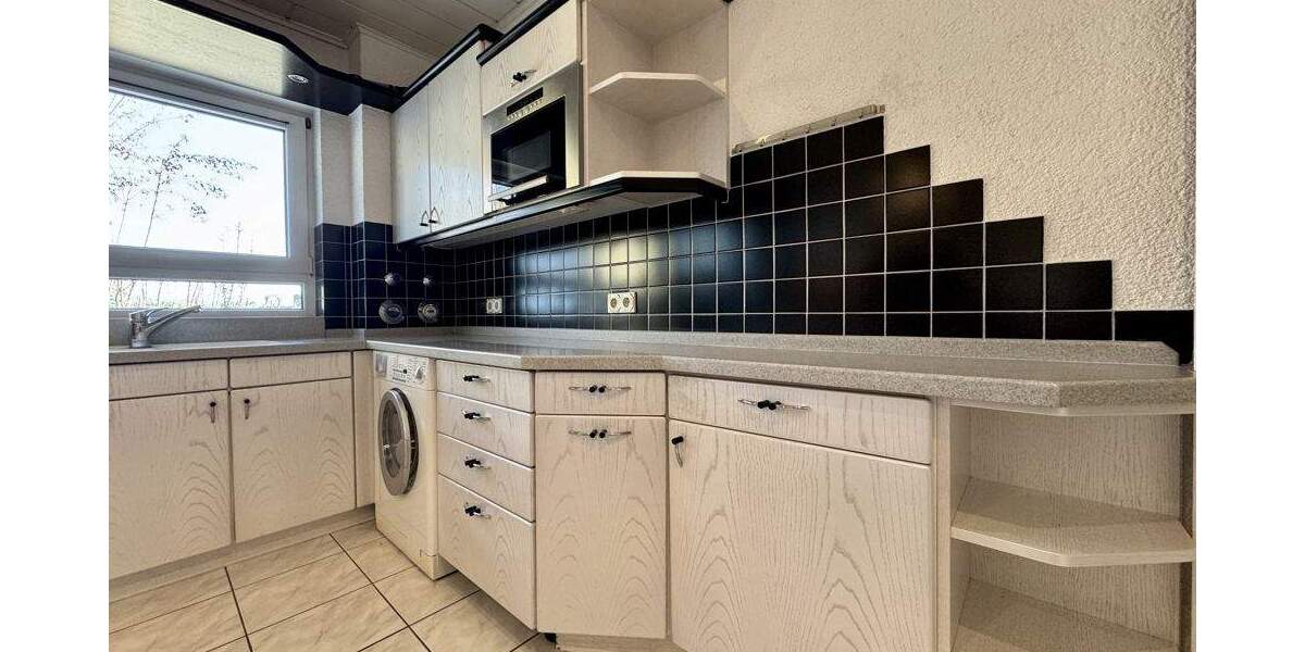 Etagenwohnung Lorsch - 2 Zimmer, 102 m&sup2;, 1.095&euro; | Angebot:24545492