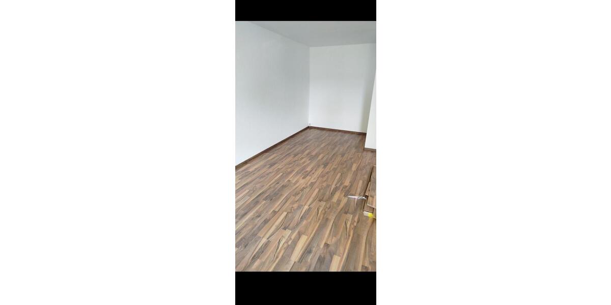 Etagenwohnung Bergen - 3 Zimmer, 73 m&sup2;, 75.000&euro; | Angebot:26485543