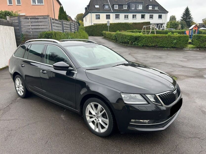 Skoda Octavia 218.000 km 8.300 € Essen 45136