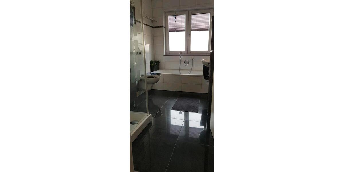 Erdgeschoßwohnung Maisach - 4 Zimmer, 118 m&sup2;, 1.800&euro; | Angebot:26394212