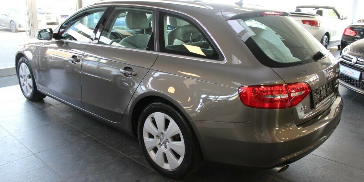 Audi A4 Avant 1.8 TFSI multitronic Ambiente 27.449 km 17.980 &euro; Euskirchen 53881
