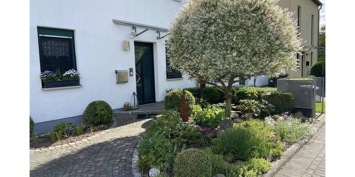 Einfamilienhaus Apfelstädt / Ermstedt Apfelstädt - 5 Zimmer, 170 m&sup2;, 1.700&euro; | Angebot:25929493