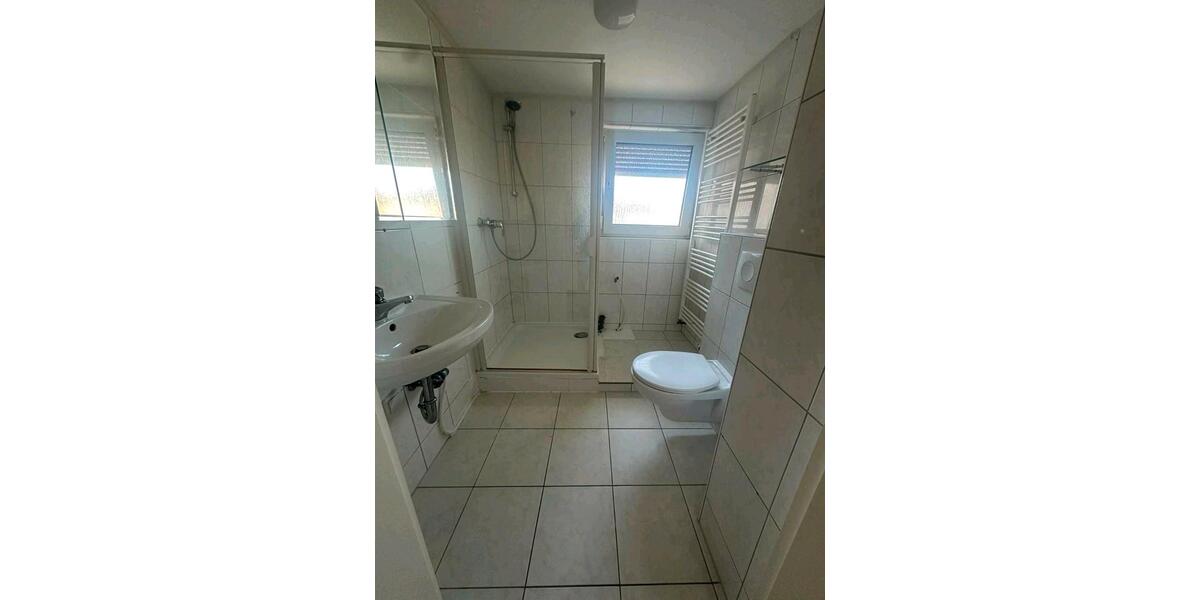 Etagenwohnung Landstuhl - 1 Zimmer, 80 m&sup2;, 1.000&euro; | Angebot:25398593