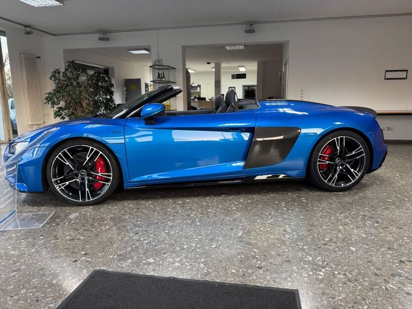 R8