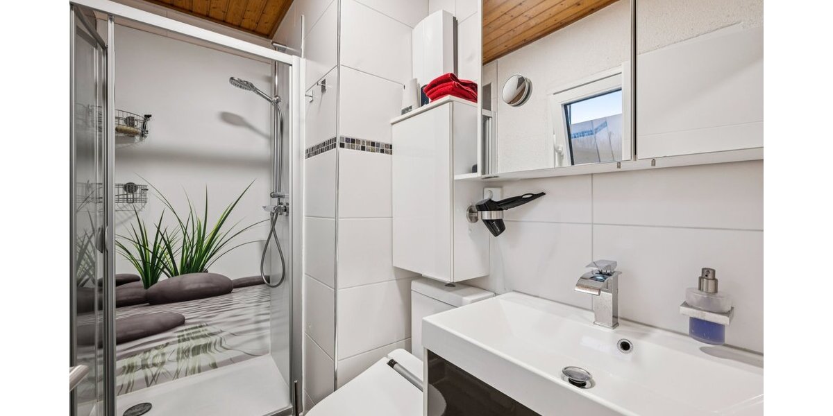 Luxuriöses Ferienhaus mit Sauna, nachhaltiger Technik und hochwertiger Ausstattung - Einfamilienhaus Meschede | Angebot:25232864