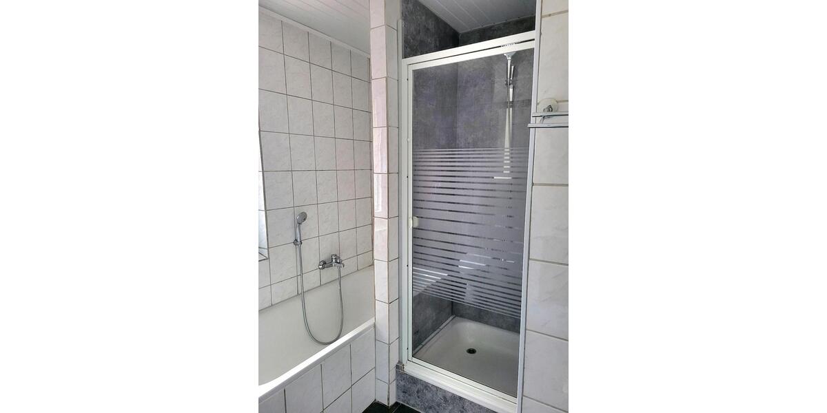 Mehrfamilienhaus, Wohnhaus Westoverledingen - 9 Zimmer, 200 m&sup2;, 349.000&euro; | Angebot:26885403