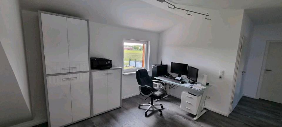 Einfamilienhaus Hankensbüttel - 4 Zimmer, 150 m&sup2;, 440.000&euro; | Angebot:25365957