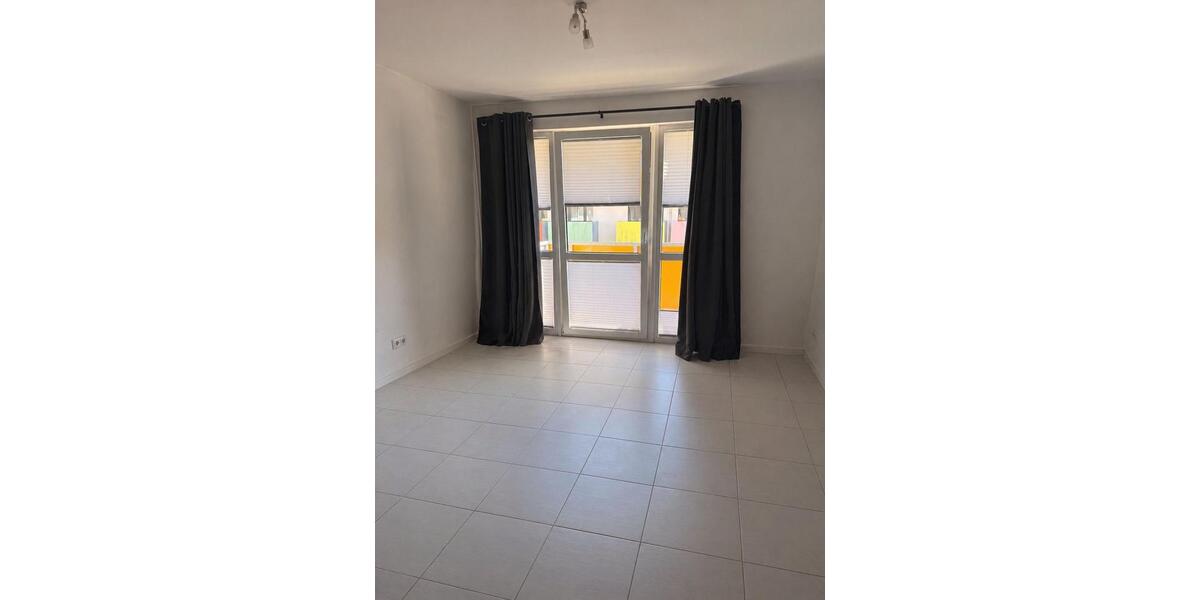 Etagenwohnung Greifswald - 1 Zimmer, 25 m&sup2;, 464&euro; | Angebot:26388539