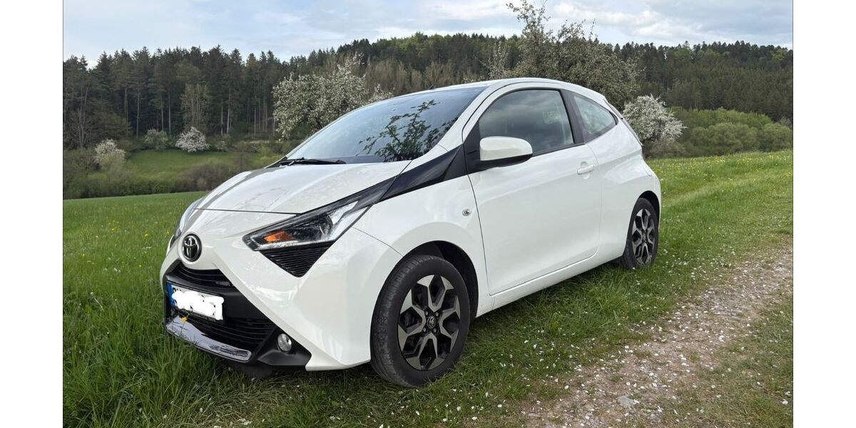 Toyota Aygo (X) 50.000 km 8.900 &euro; Schopfloch 72296