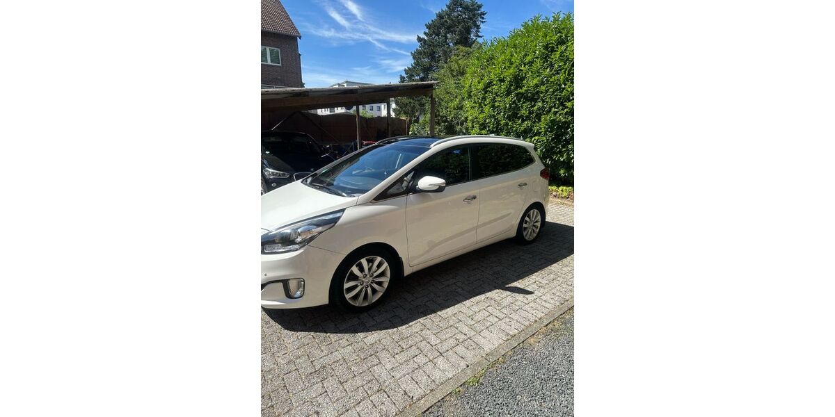 Kia Carens 156.000 km 7.200 &euro; Aachen 52080