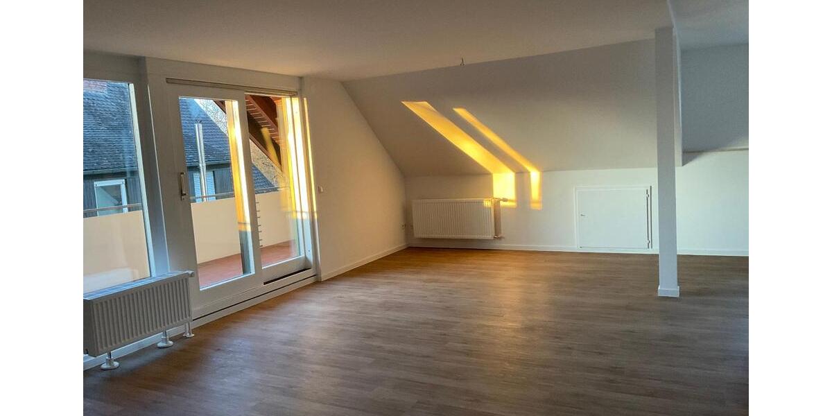 Dachgeschoßwohnung Oberteuringen - 3.5 Zimmer, 80 m&sup2;, 319.500&euro; | Angebot:27096389
