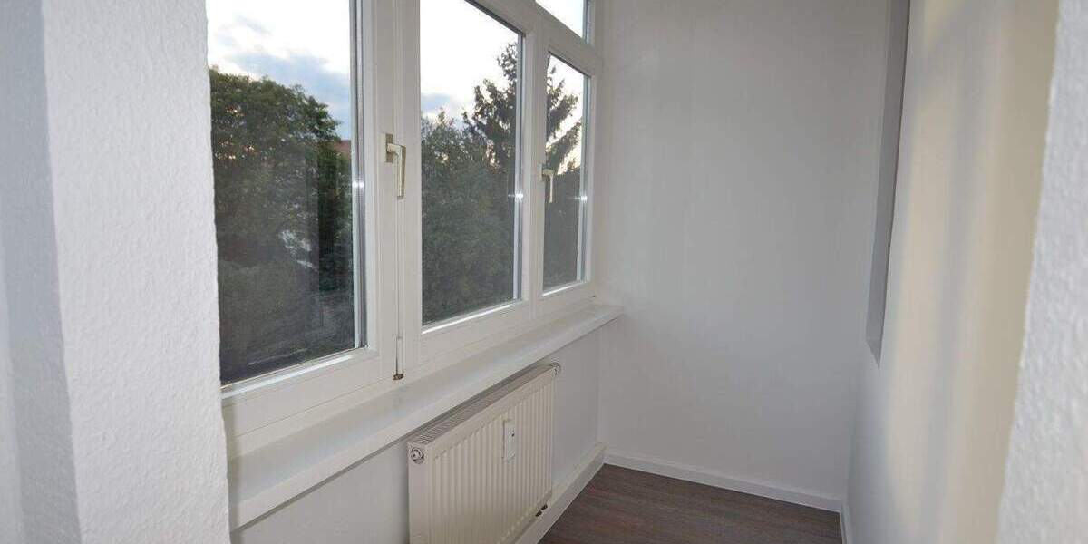 Etagenwohnung Dresden Leuben - 2 Zimmer, 60 m&sup2;, 466&euro; | Angebot:26346030
