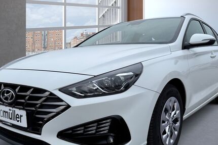 Hyundai i30 25.302 km 17.470 &euro; Coburg 96450