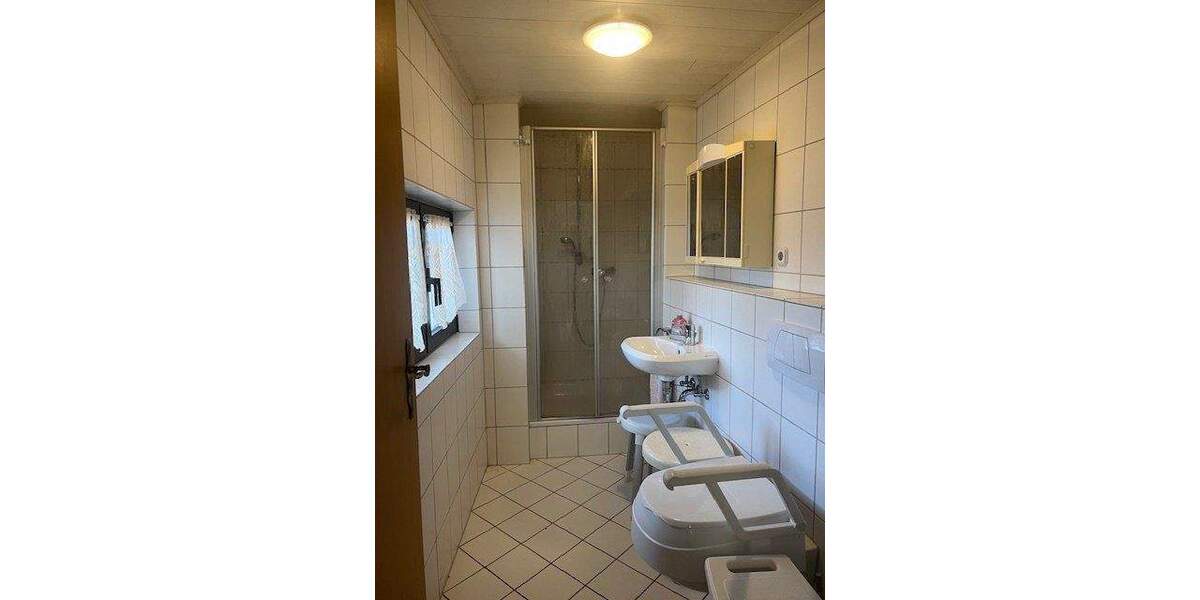 Einfamilienhaus Wallerfangen Ittersdorf - 8 Zimmer, 212 m&sup2;, 219.000&euro; | Angebot:25663151