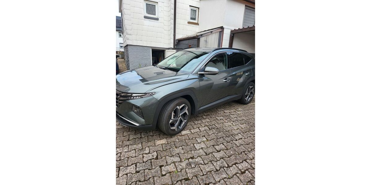Hyundai TUCSON 89.000 km 24.990 &euro; Ramstein-Miesenbach 66877