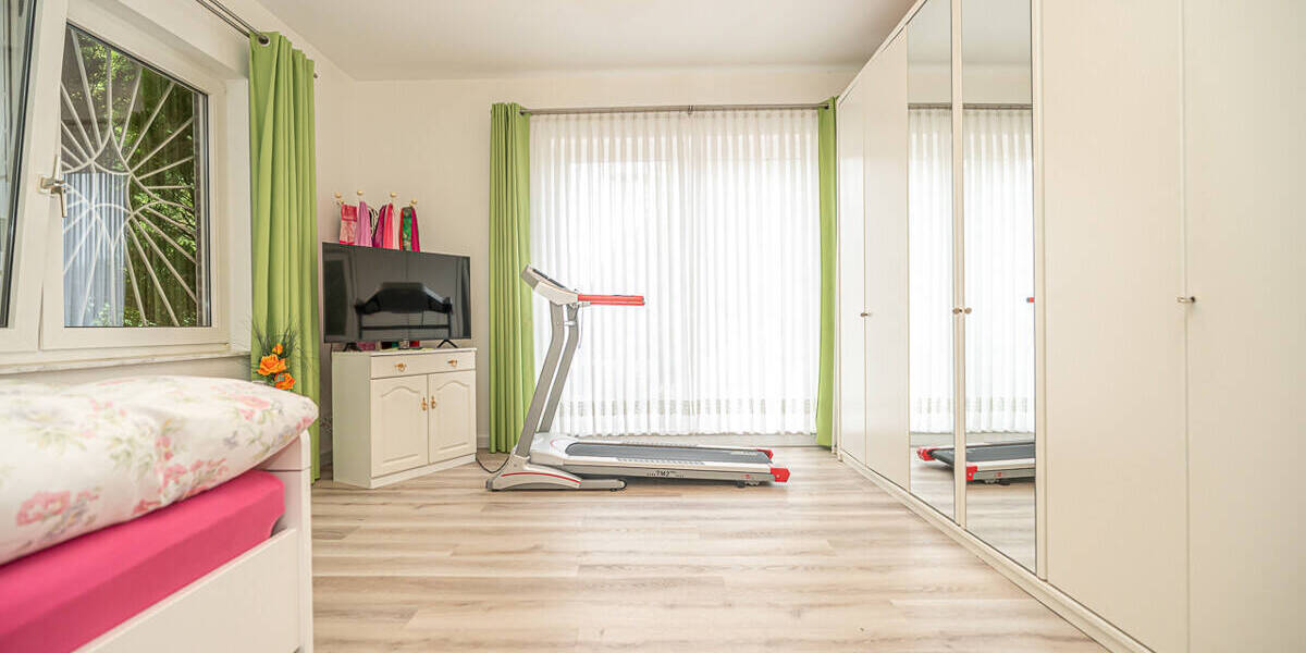 Einfamilienhaus Westerstede - 1 Zimmer, 363 m&sup2;, 995.000&euro; | Angebot:25700106